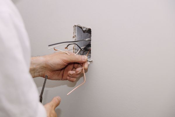 House Electrical Outlet Wiring